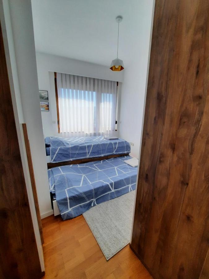 Luxury Sky View Apartment Pristina Eksteriør bilde